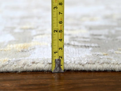 Beige 2'7" x 7'10" Modern and Contemporary Hand knotted Wool/Silk Rug - Sku: O010201