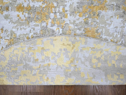 Beige 6'0" x 6'0" Modern and Contemporary Hand knotted Wool/Silk Rug - Sku: O010203