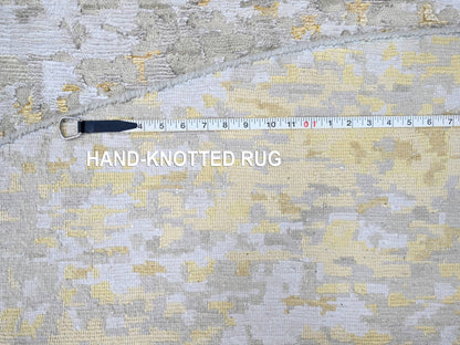 Beige 11'9" x 11'10" Modern and Contemporary Hand knotted Wool/Silk Rug - Sku: O010206