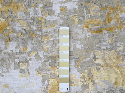 Beige 9'9" x 9'11" Modern and Contemporary Hand knotted Wool/Silk Rug - Sku: O010209