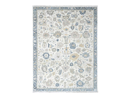 Mahal Oushak hand-knotted wool rug in Ivory & Navy Blue, 8'11" x 12'1" — SKU O010224