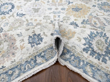 Mahal Oushak hand-knotted wool rug in Ivory & Navy Blue, 8'11" x 12'1" — SKU O010224 (view 5)