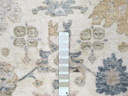 Mahal Oushak hand-knotted wool rug in Ivory & Navy Blue, 8'11" x 12'1" — SKU O010224 (view 7)