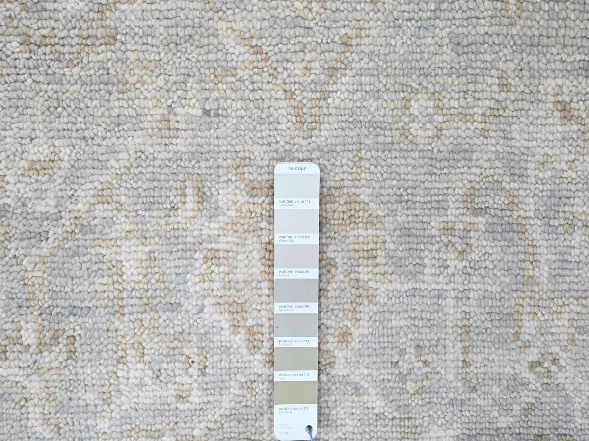 Oushak Oushak hand-knotted wool runner in Gray & Ivory, 2'6" x 8'5" — SKU O010254 (view 4)