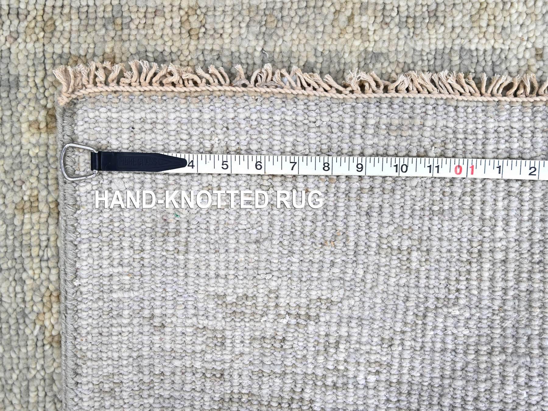 Oushak Oushak hand-knotted wool runner in Gray & Ivory, 2'6" x 8'6" — SKU O010255 (view 8)