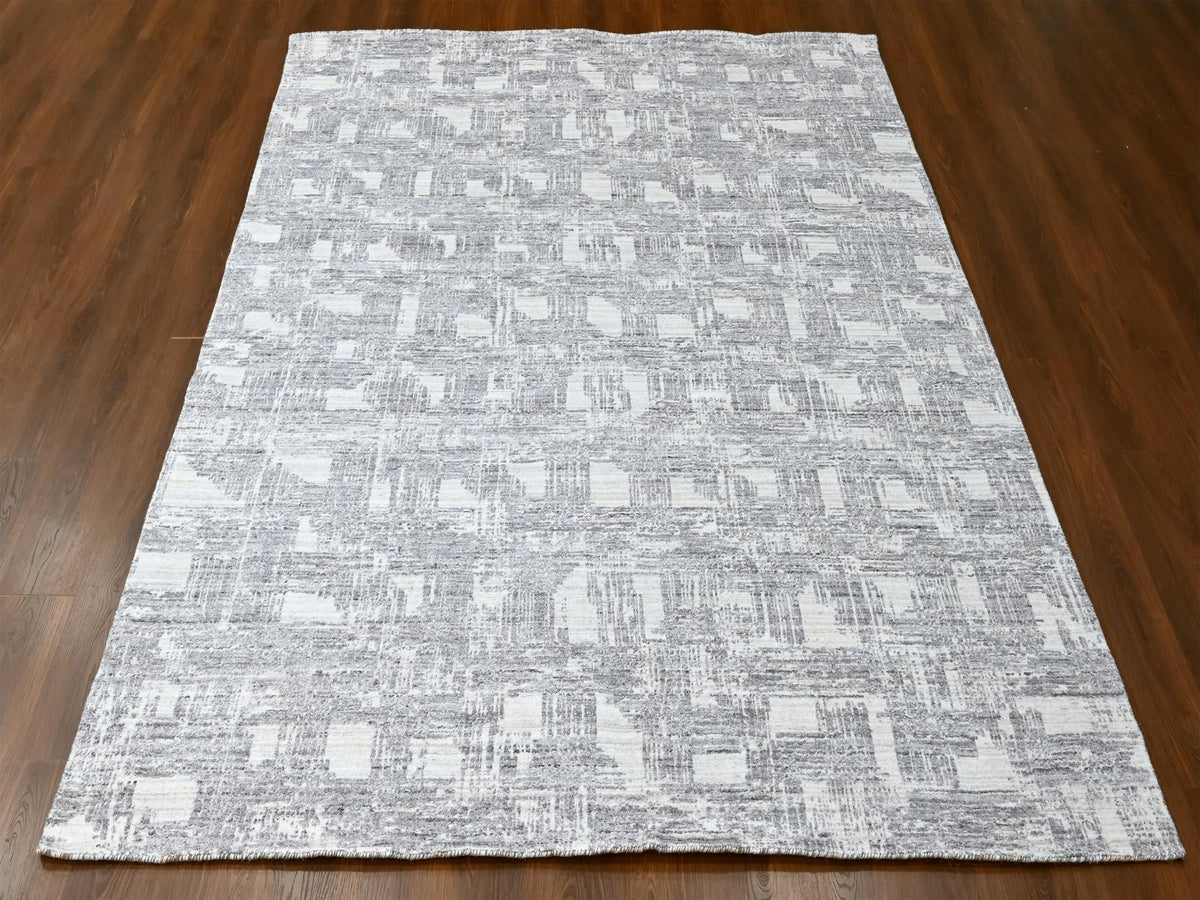 Modern / Contemporary hand-knotted wool/silk rug in Ivory, 8' x 10' — SKU O010280 (view 2)