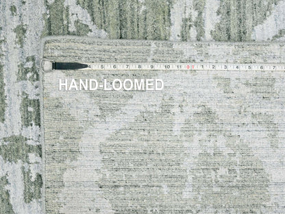 Green 6'7" x 9'6" Modern / Contemporary Handloom Wool/Silk Rug - Sku: O010282
