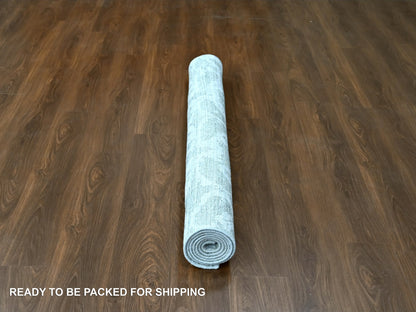Green 5'5" x 7'5" Modern / Contemporary Handloom Wool/Silk Rug - Sku: O010283