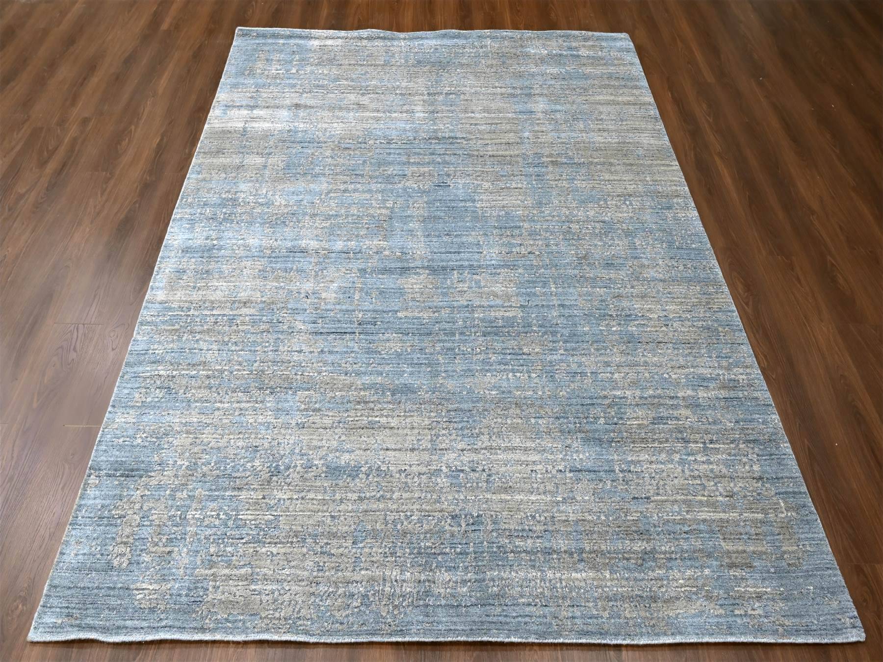Modern / Contemporary hand-knotted wool/silk rug in Gray, 8' x 9'11" — SKU O010286 (view 2)