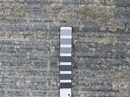 Modern / Contemporary hand-knotted wool/silk rug in Gray, 8' x 9'11" — SKU O010286 (view 7)