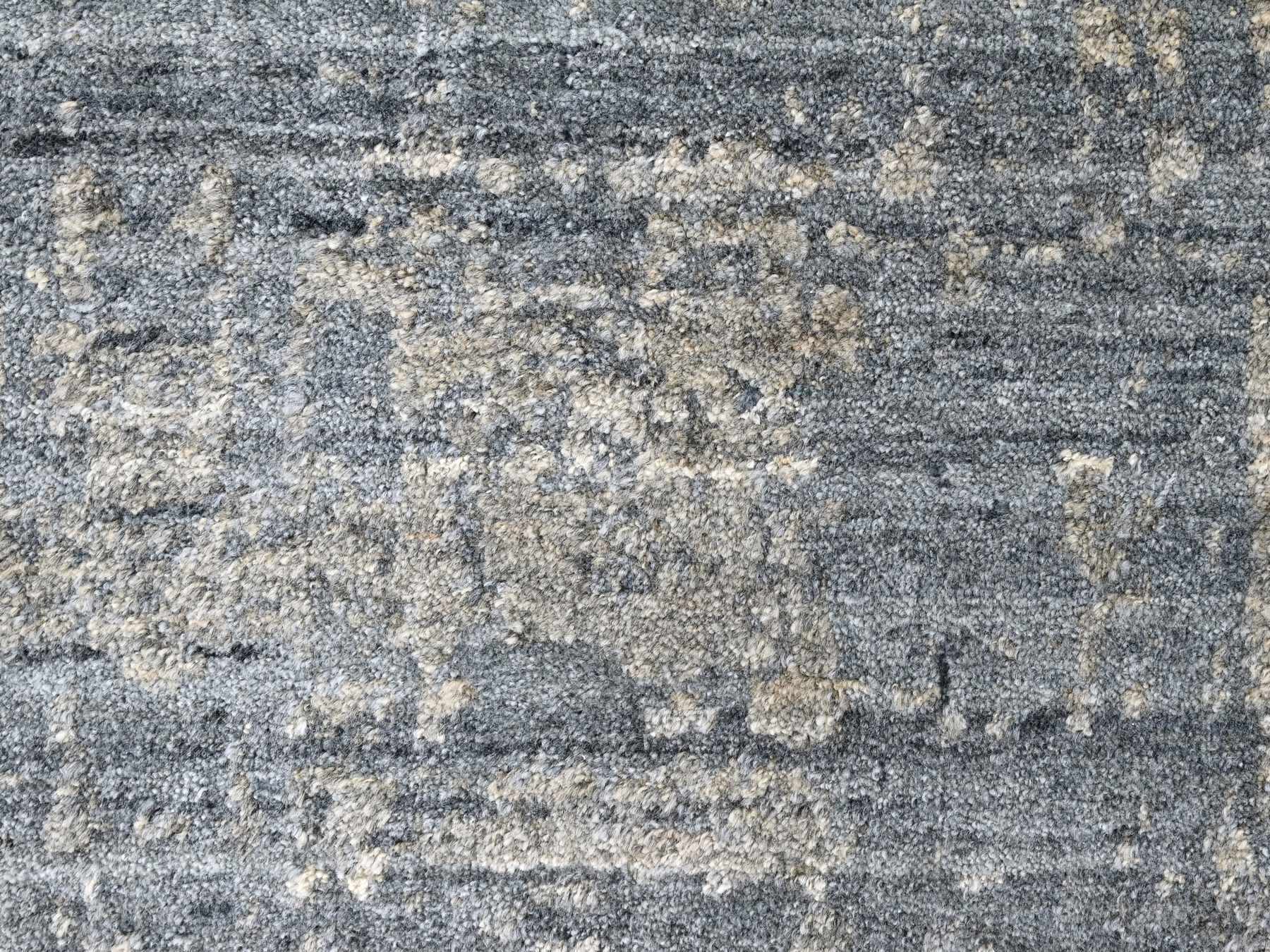 Modern / Contemporary hand-knotted wool/silk rug in Gray, 8' x 9'11" — SKU O010286 (view 8)