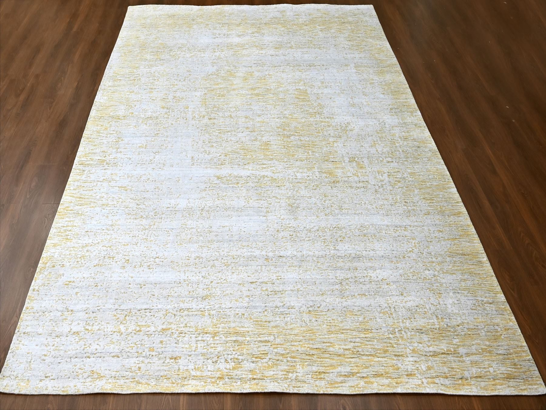 Modern / Contemporary hand-knotted wool/silk rug in Yellow, 9'10" x 13'10" — SKU O010291 (view 2)