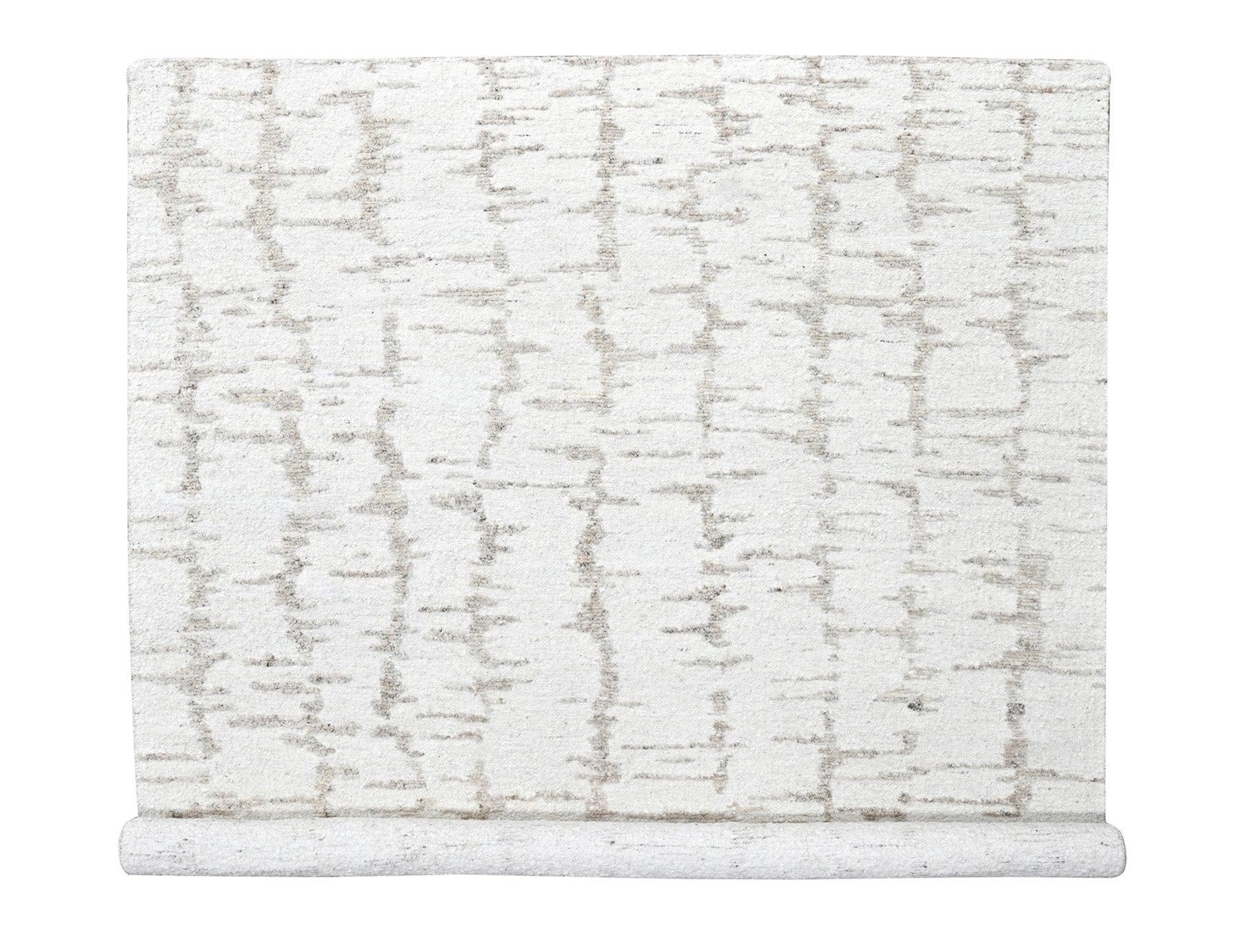 Modern / Contemporary hand-knotted wool rug in Ivory, 9'10" x 13'10" — SKU O010292