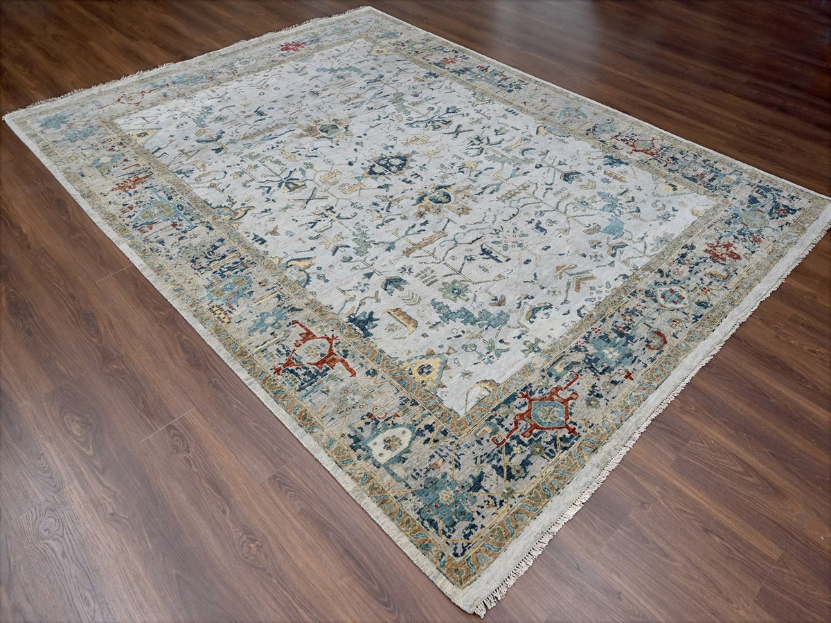 Heriz Heriz hand-knotted wool rug in Gray, 8'10" x 11'10" — SKU O010312 (view 3)