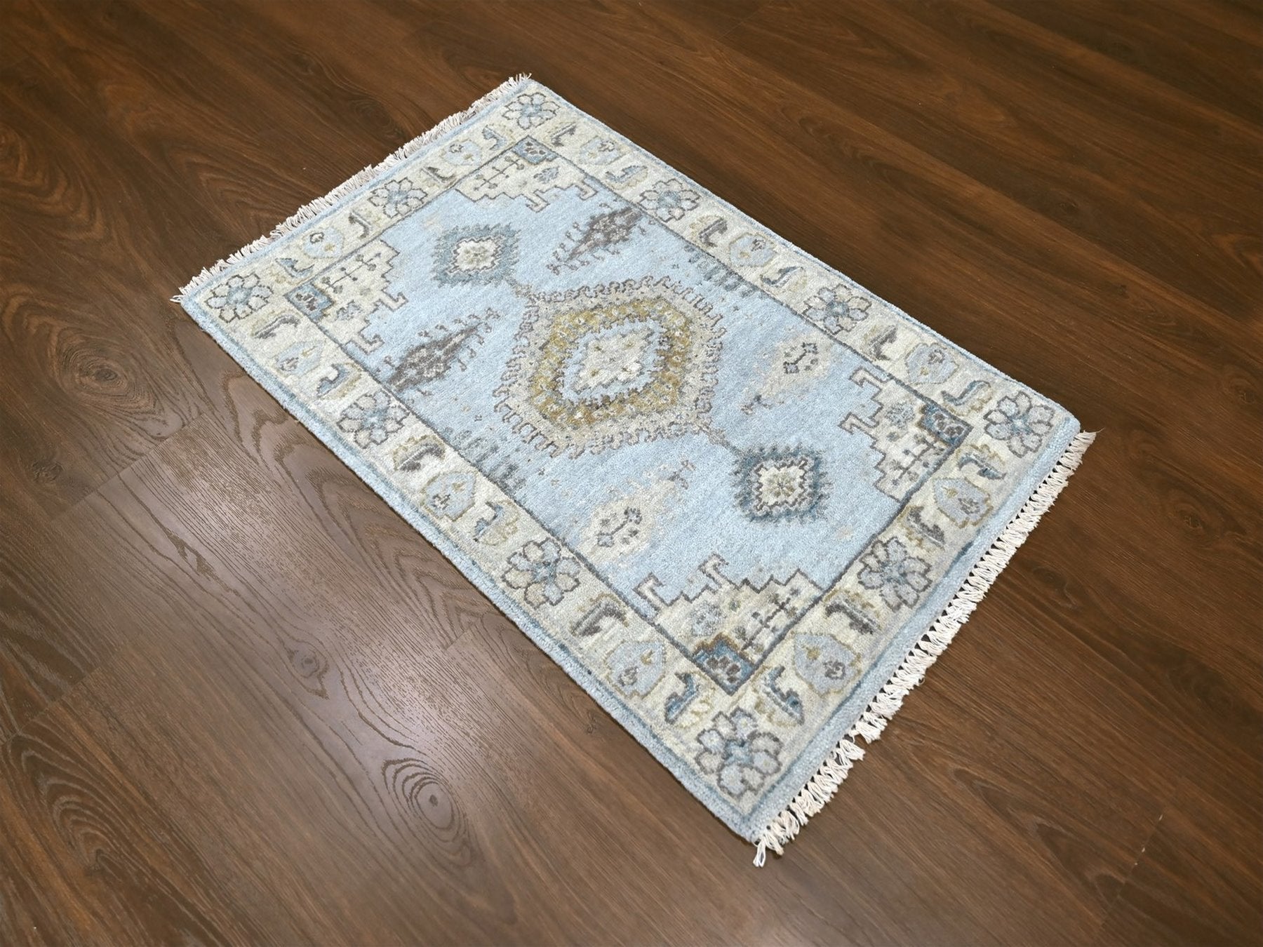 Tribal & Geometric hand-knotted wool rug in Gray & Ivory, 2' x 3' — SKU O010323 (view 2)