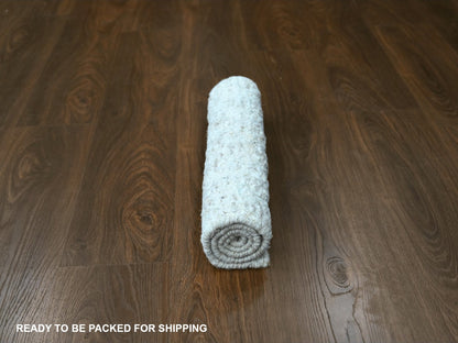 Modern / Contemporary hand-knotted wool rug in Ivory, 2' x 2'11" — SKU O010348 (view 5)