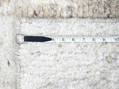 Modern / Contemporary hand-knotted wool rug in Ivory, 2' x 2'11" — SKU O010348 (view 7)