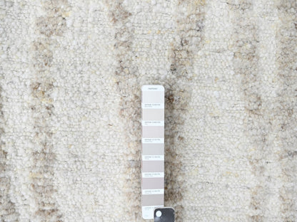 Ivory 12'2" x 14'11" Modern and Contemporary Hand knotted Wool Rug - Sku: O010351