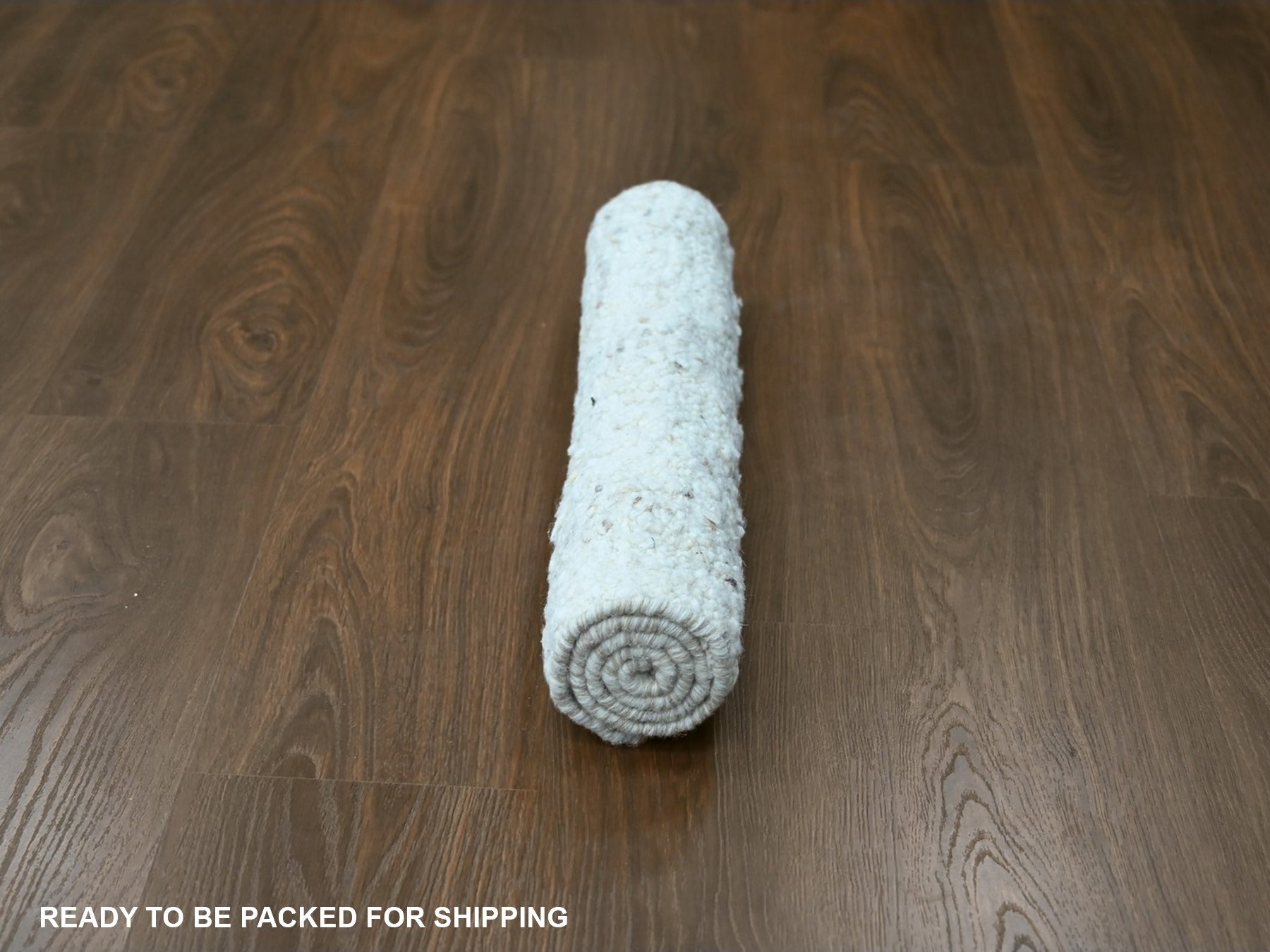 Modern / Contemporary hand-knotted wool rug in Ivory, 2' x 2'10" — SKU O010356 (view 5)