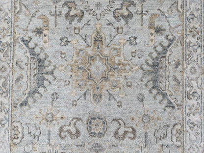 Green 2'6" x 10'0" Heriz Hand knotted Wool Rug - Sku: O010368