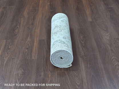 Green 2'6" x 11'9" Heriz Hand knotted Wool Rug - Sku: O010369