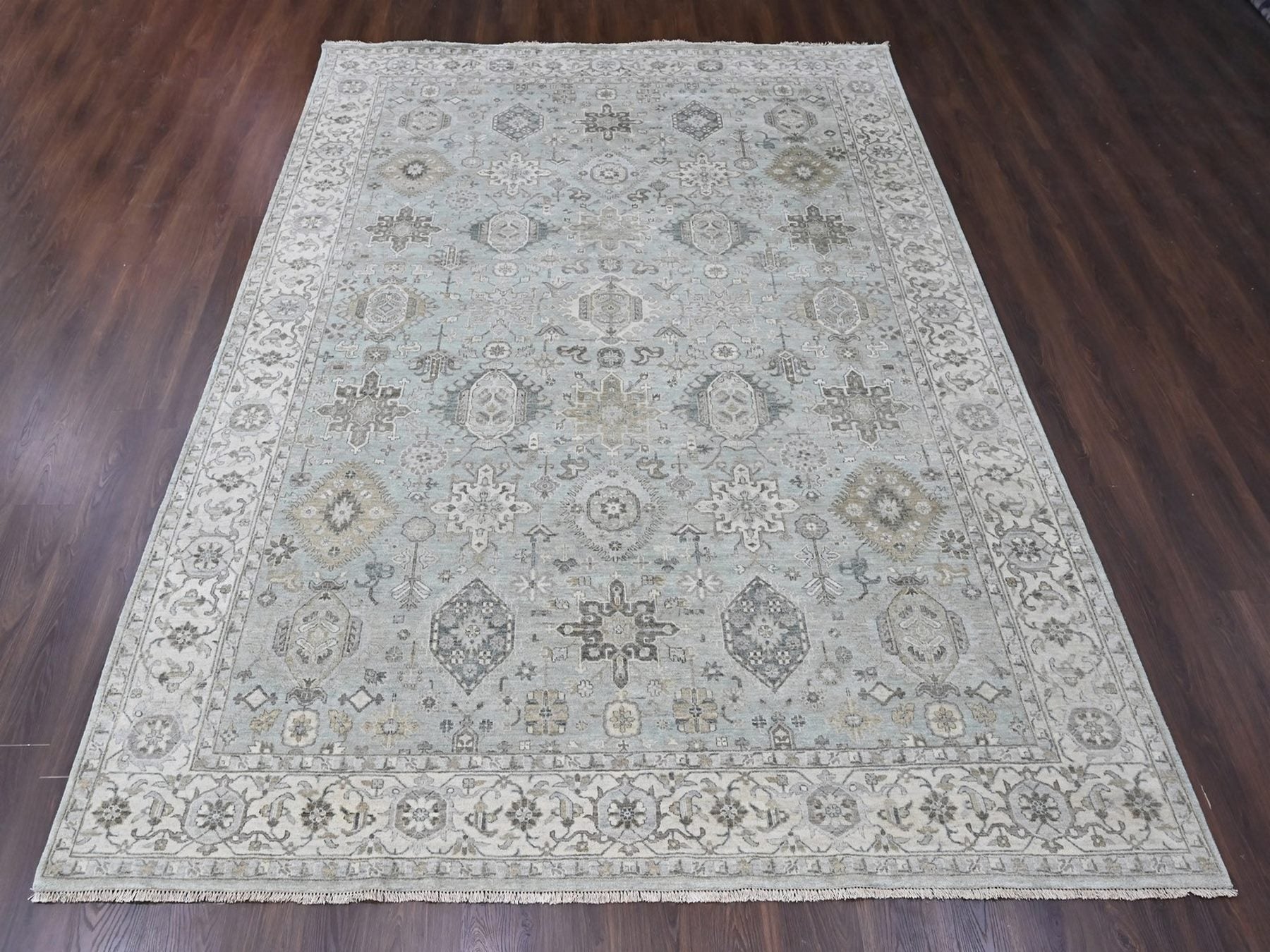 Green 9'10" x 13'9" Heriz Hand knotted Wool Rug - Sku: O010380