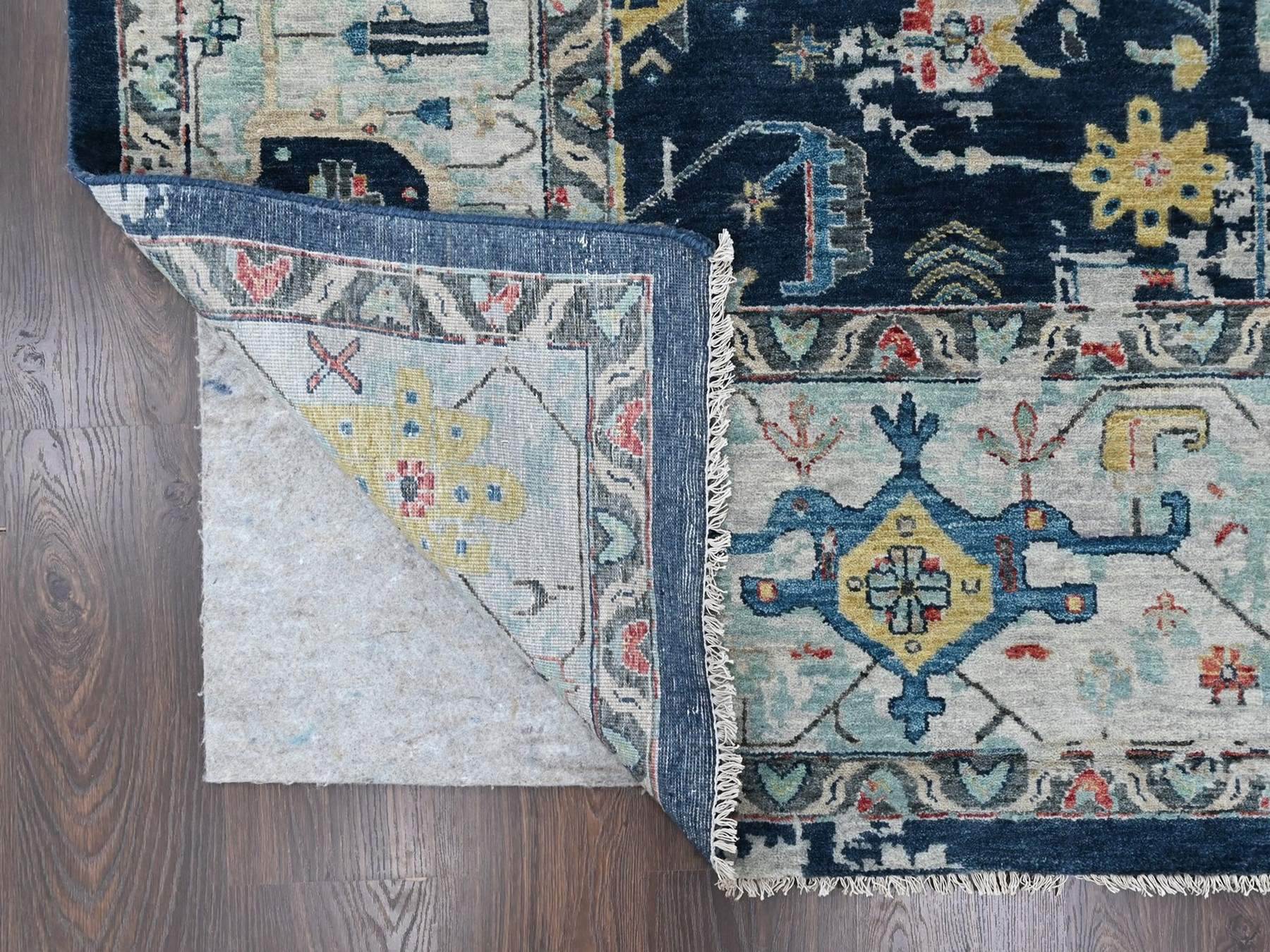 Heriz Heriz hand-knotted wool rug in Blue & Gray, 10'2" x 13'10" — SKU O010381 (view 4)