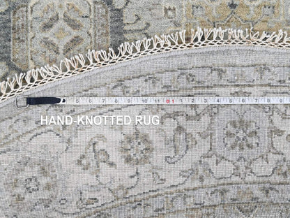 Green 8'0" x 8'1" Heriz Hand knotted Wool Rug - Sku: O010387