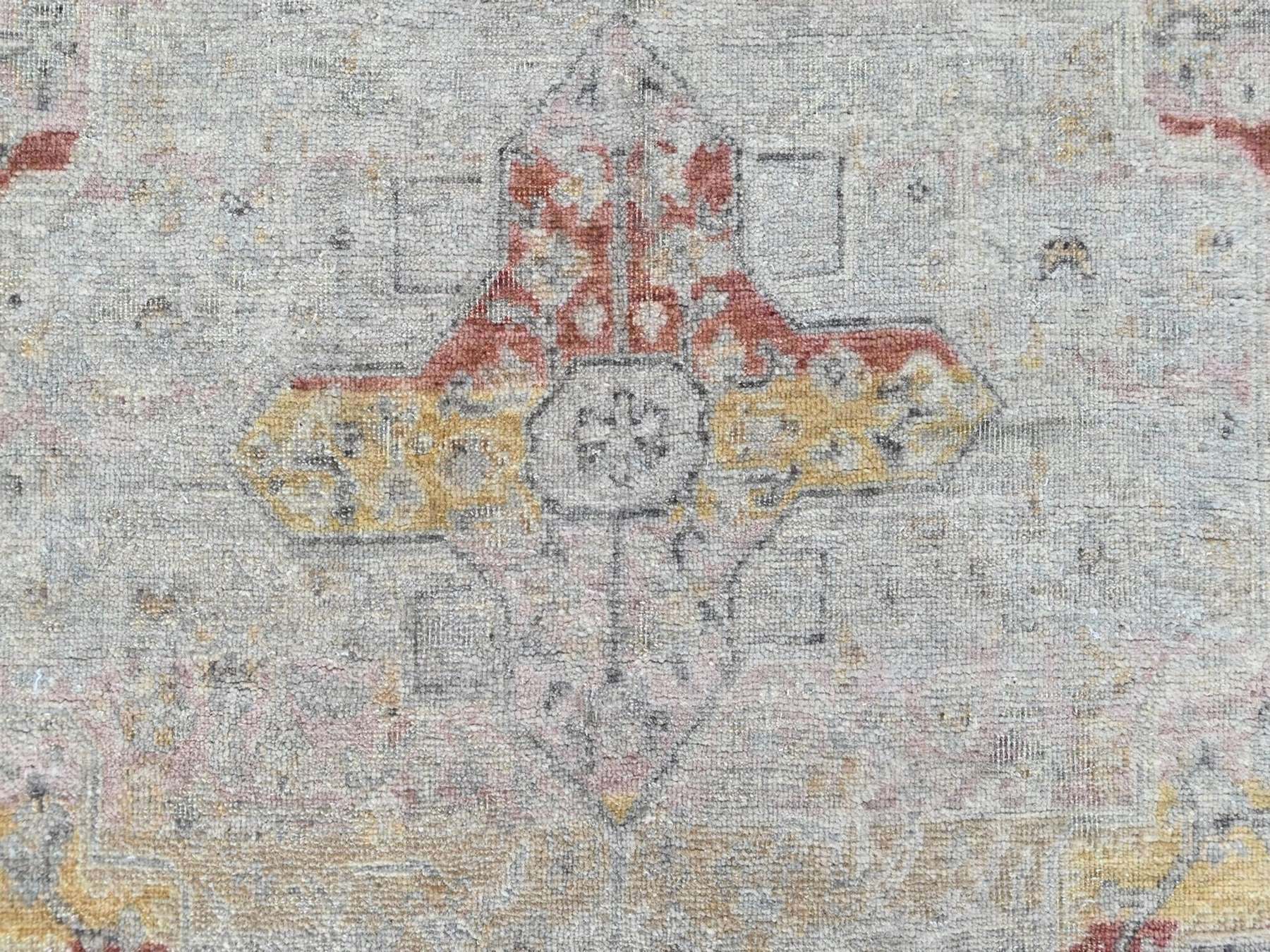 Mahal Oushak hand-knotted wool rug in Ivory, 3'10" x 6' — SKU O010392 (view 5)