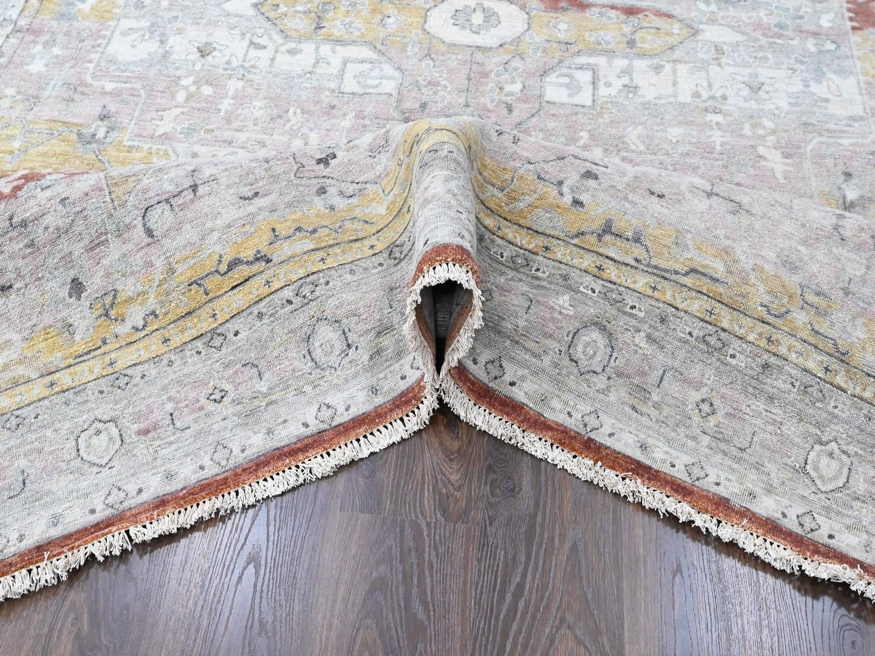 Mahal Oushak hand-knotted wool rug in Ivory, 8'1" x 9'11" — SKU O010394 (view 5)