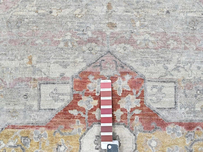 Mahal Oushak hand-knotted wool rug in Ivory, 8'1" x 9'11" — SKU O010394 (view 7)
