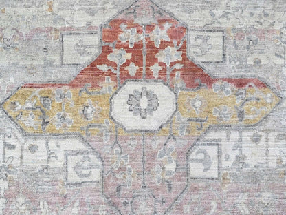 Mahal Oushak hand-knotted wool rug in Ivory, 8'1" x 9'11" — SKU O010394 (view 8)