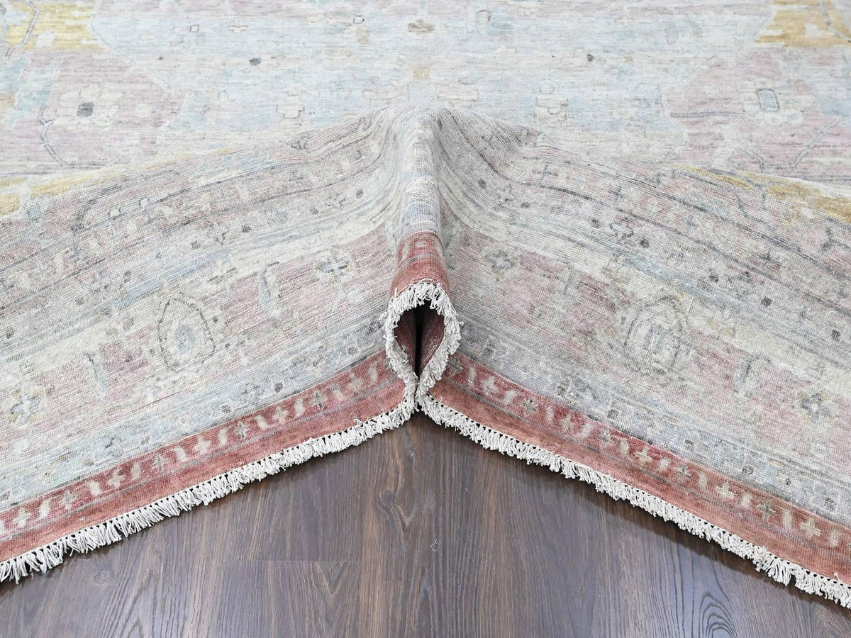 Mahal Oushak hand-knotted wool rug in Ivory, 11'10" x 14'9" — SKU O010397 (view 5)