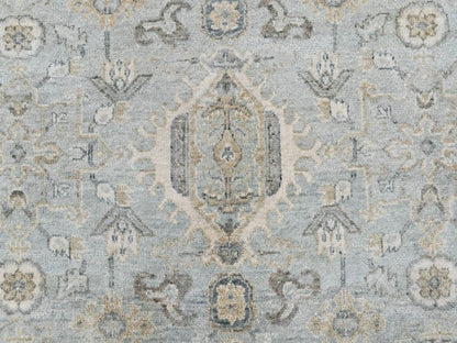 Green 5'9" x 5'10" Heriz Hand knotted Wool Rug - Sku: O010409