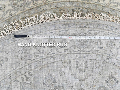 Green 5'9" x 5'10" Heriz Hand knotted Wool Rug - Sku: O010409