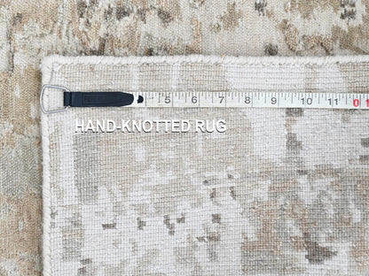 Green 1'11" x 2'10" Modern and Contemporary Hand knotted Wool/Silk Rug - Sku: O010412