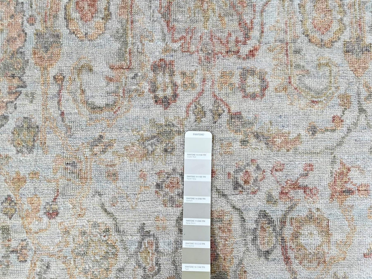 Mahal Oushak hand-knotted wool rug in Gray, 3'1" x 4'11" — SKU O010415 (view 4)