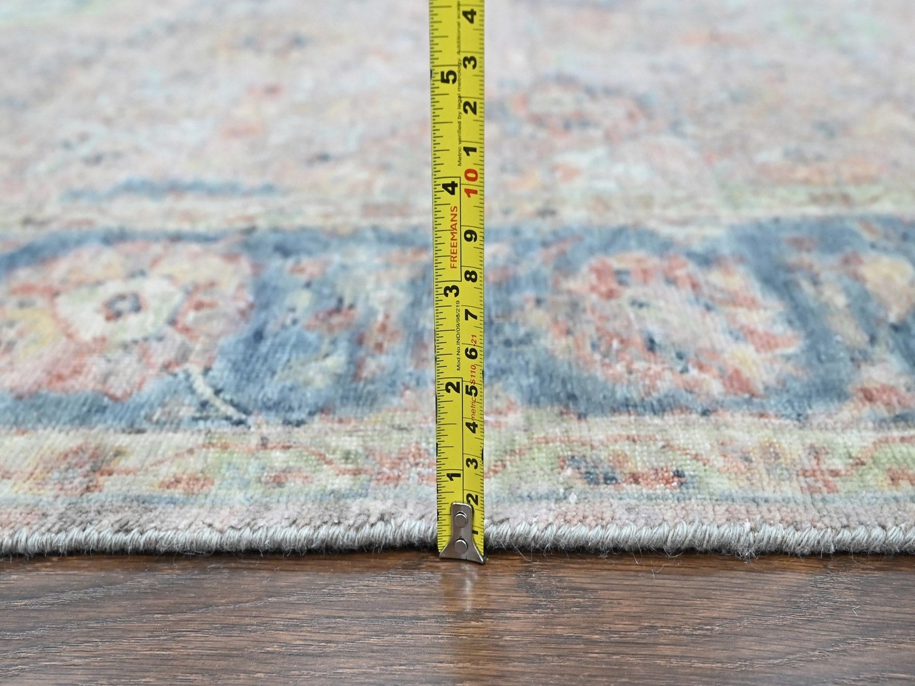 Mahal Oushak hand-knotted wool rug in Pink & Light Blue, 6' x 8'10" — SKU O010421 (view 7)
