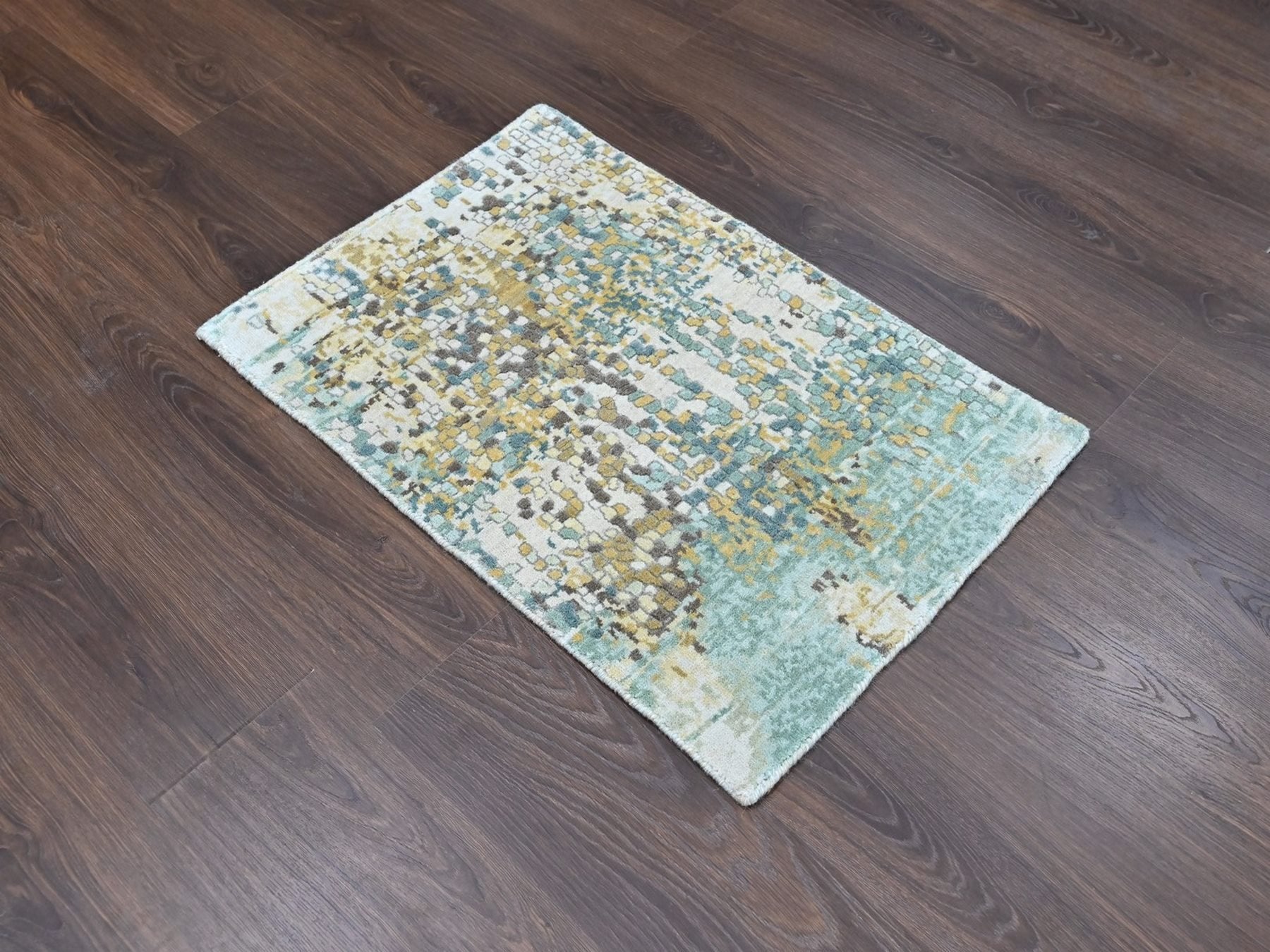 Green 1'11" x 2'11" Modern and Contemporary Hand knotted Wool/Silk Rug - Sku: O010431