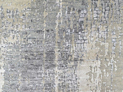 Modern / Contemporary hand-knotted wool/silk rug in Ivory, 5' x 6'11" — SKU O010437 (view 5)
