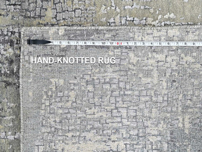 Modern / Contemporary hand-knotted wool/silk rug in Ivory, 5' x 6'11" — SKU O010437 (view 8)