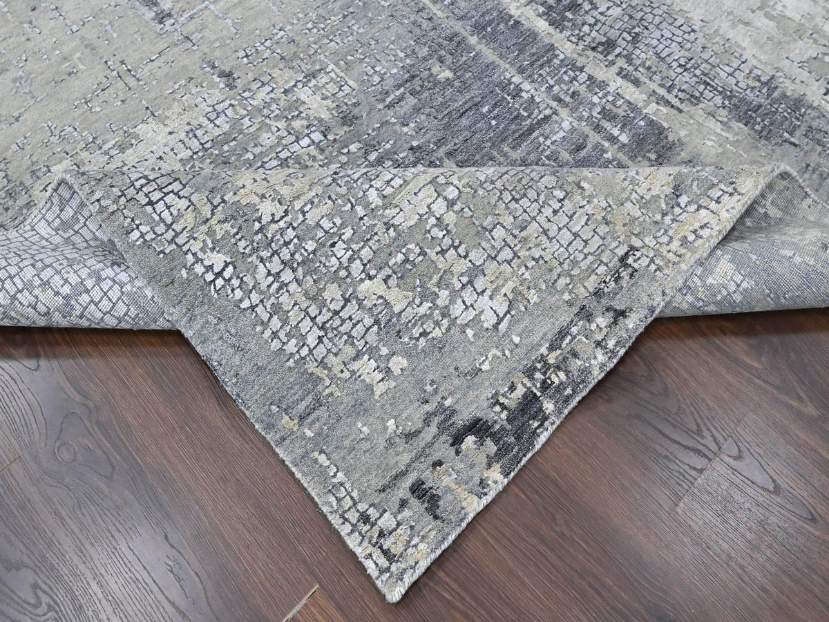 Modern / Contemporary hand-knotted wool/silk rug in Gray, 8' x 9'9" — SKU O010439 (view 6)