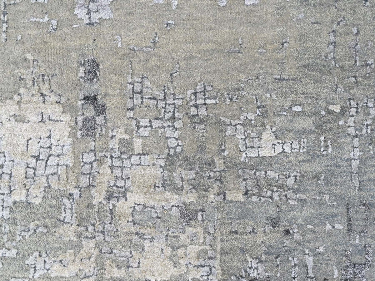 Modern / Contemporary hand-knotted wool/silk rug in Gray, 11'10" x 14'9" — SKU O010440 (view 8)