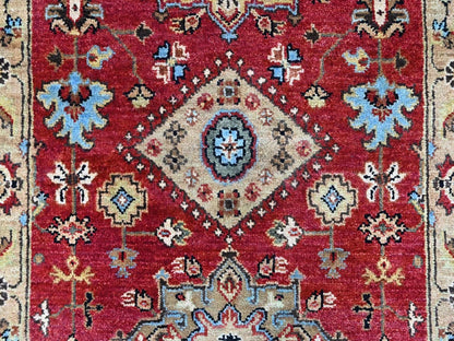 Heriz hand-knotted wool runner in Red & Beige, 2'7" x 8'1" — SKU O010447 (view 5)