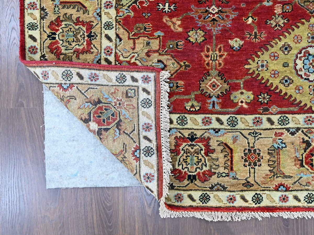 Heriz hand-knotted wool rug in Red & Beige, 6' x 8'11" — SKU O010448 (view 3)