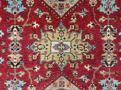 Heriz hand-knotted wool rug in Red & Beige, 6' x 8'11" — SKU O010448 (view 5)
