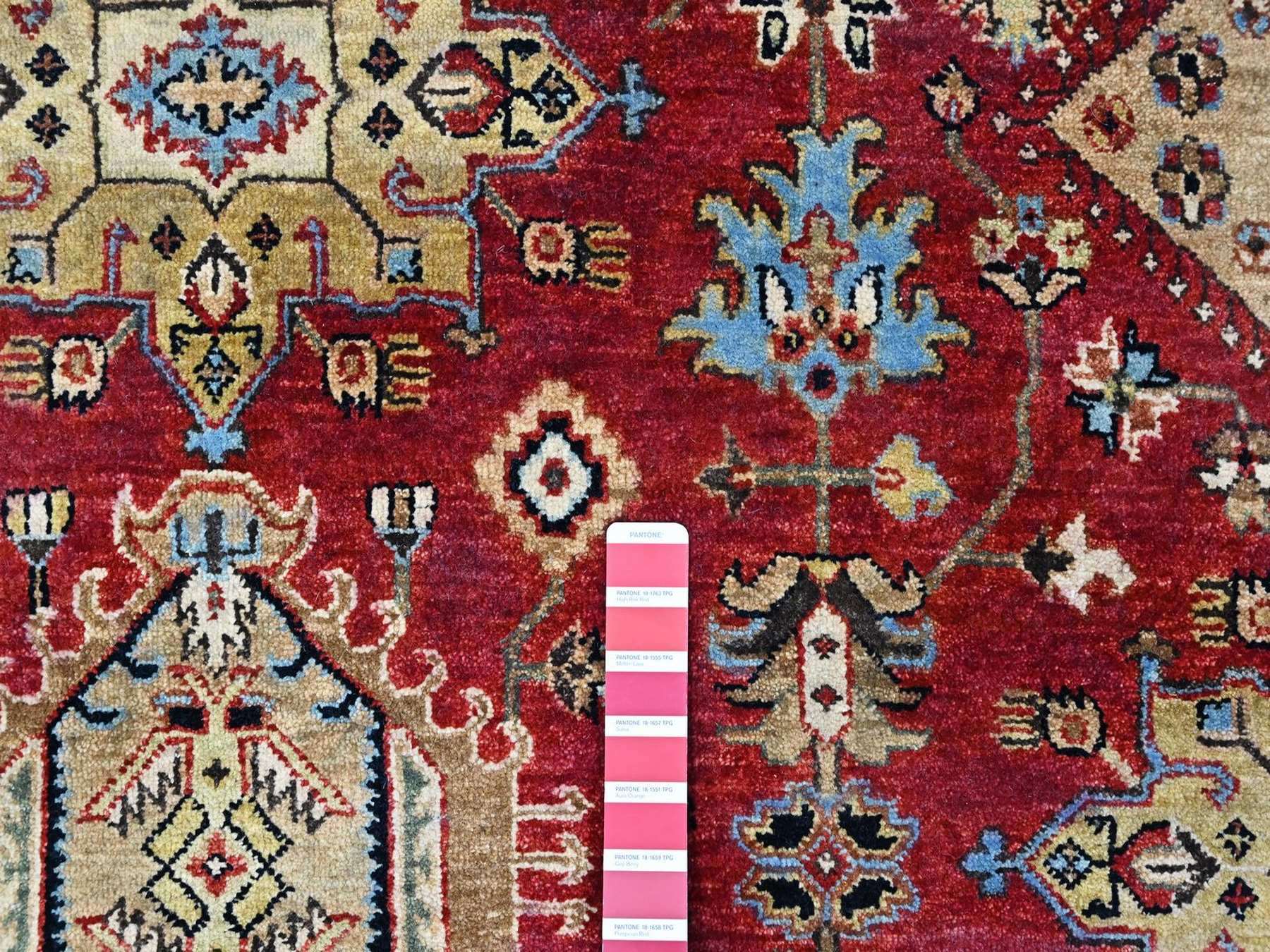 Heriz hand-knotted wool rug in Red & Beige, 10' x 13'11" — SKU O010450 (view 7)
