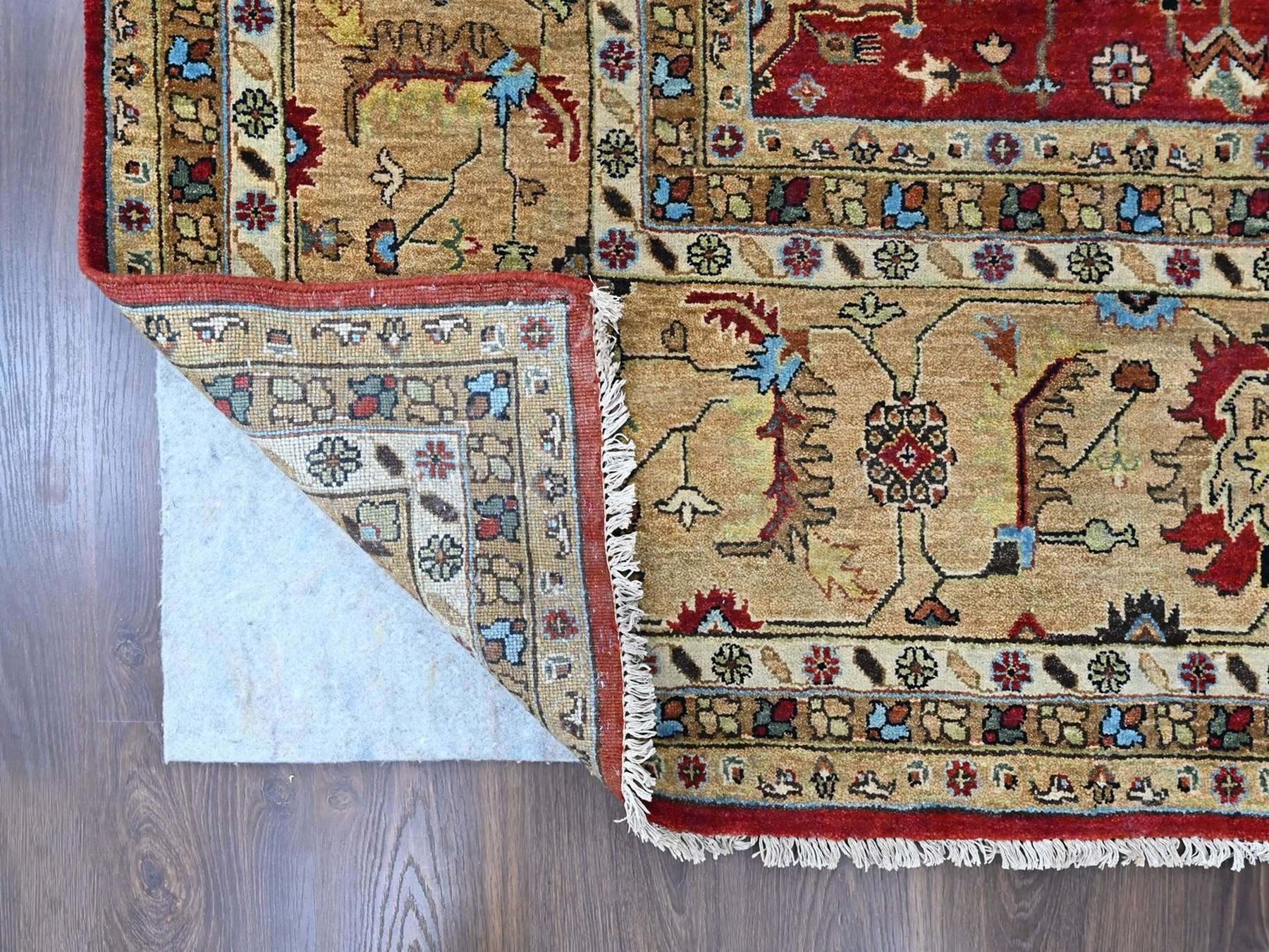 Heriz hand-knotted wool rug in Red & Beige, 12' x 14'9" — SKU O010451 (view 4)
