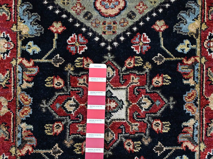 Black 2'1" x 3'0" Heriz Hand knotted Wool Rug - Sku: O010455