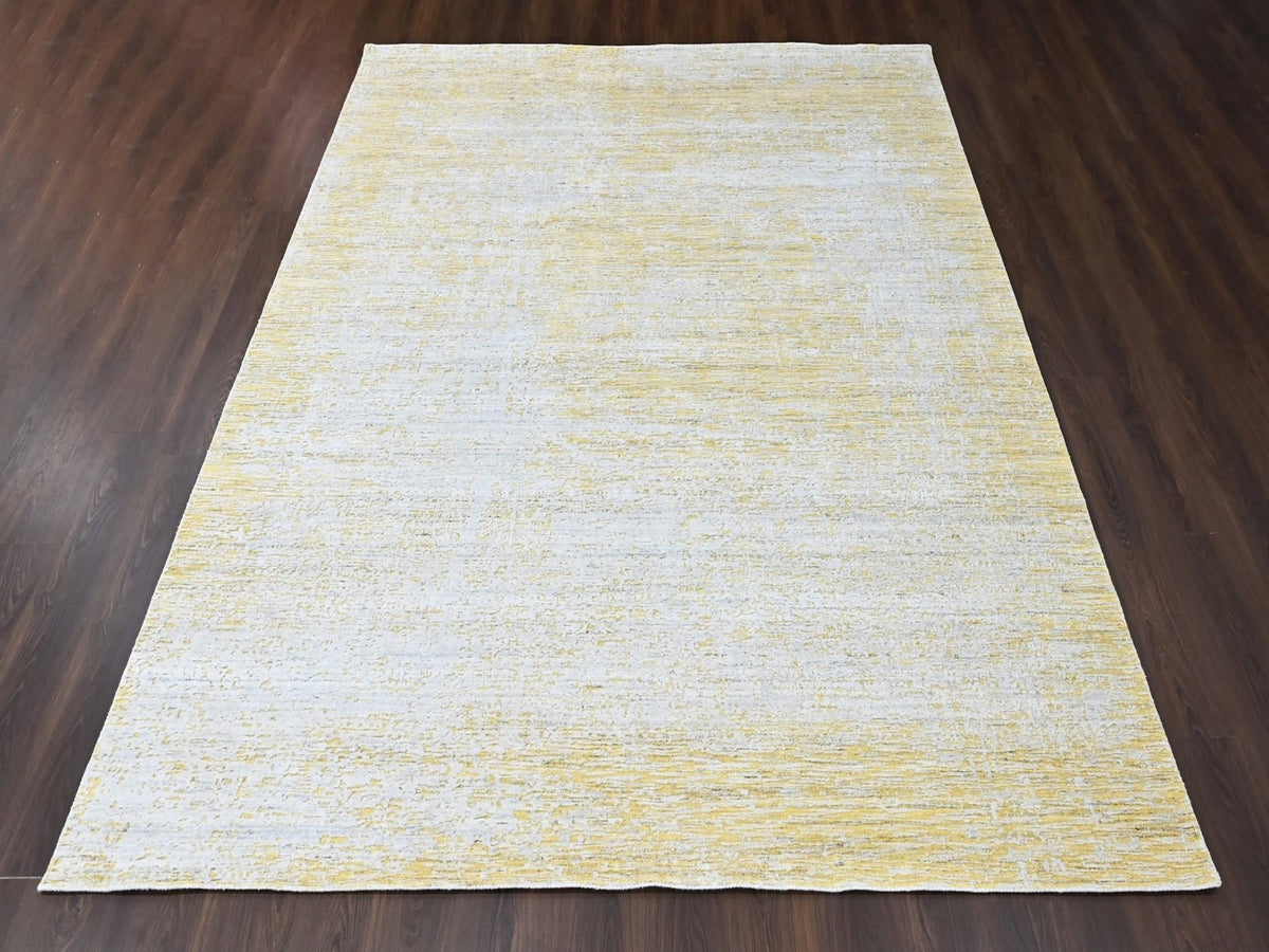Modern / Contemporary hand-knotted wool/silk rug in Yellow, 9'1" x 12'1" — SKU O010513 (view 2)